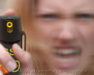 15-jähriges Mädchen wehrt sich erfolgreich mit Pfefferspray